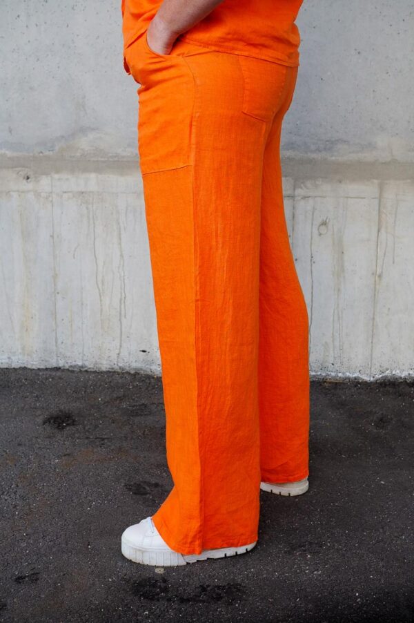 Jenny Pant