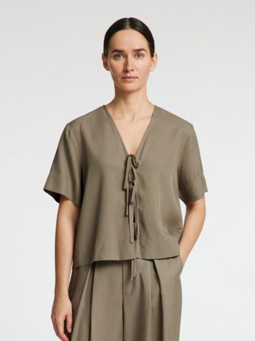 slfNatuk 2/4 Boxy Tie Top