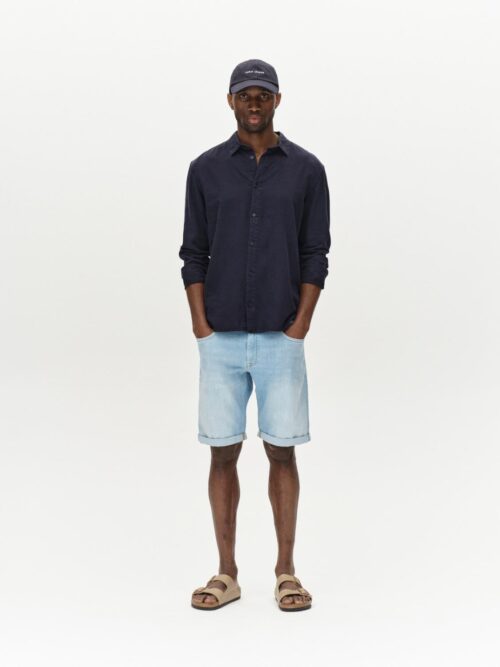 Markus Selvedge Shorts Limited Light Blue Denim
