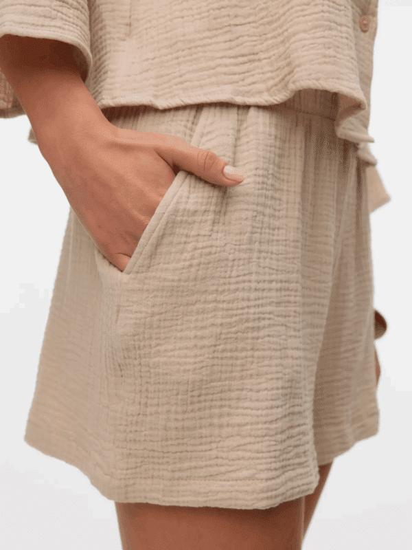 vmNatali HW Shorts Wvn Noos Silver Lining - Bilde 3