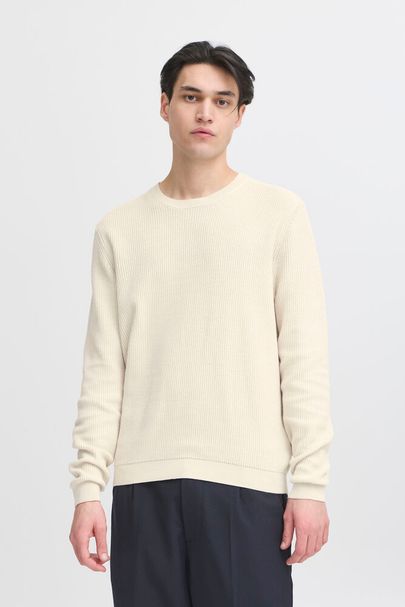 cfNoar Structured Crew Neck Knit Rainy Day